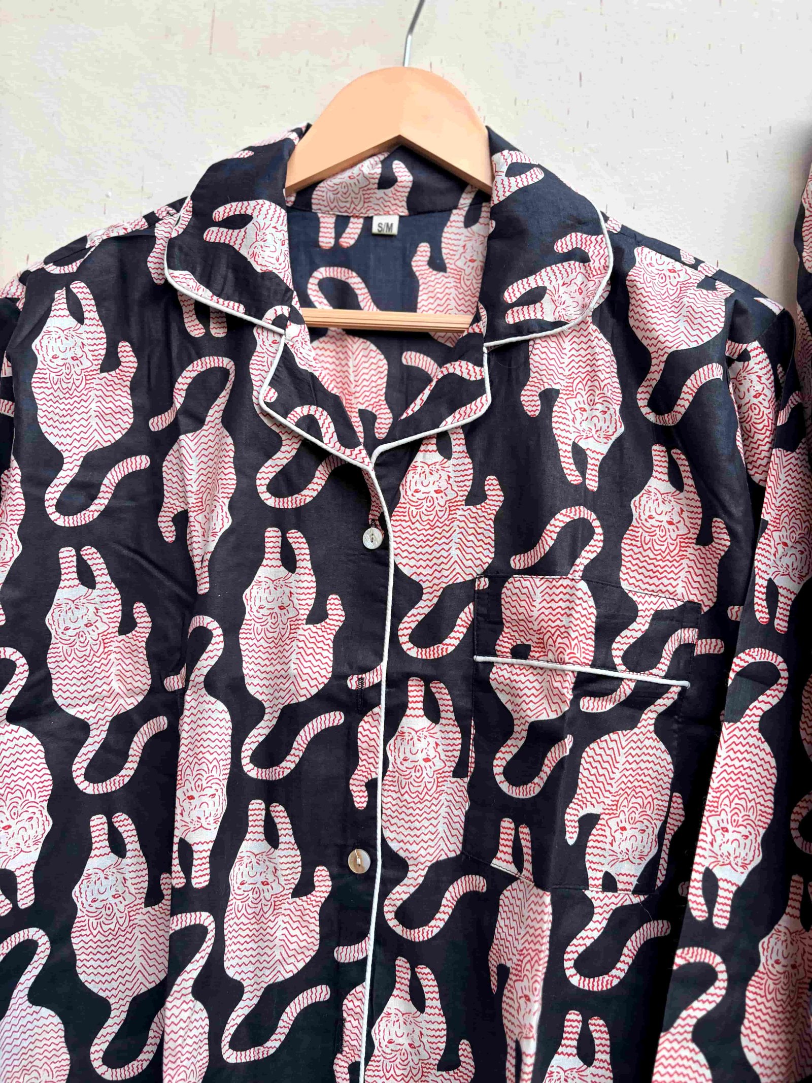 Bold Black & Blush Animal Motif Printed Pajamas sets