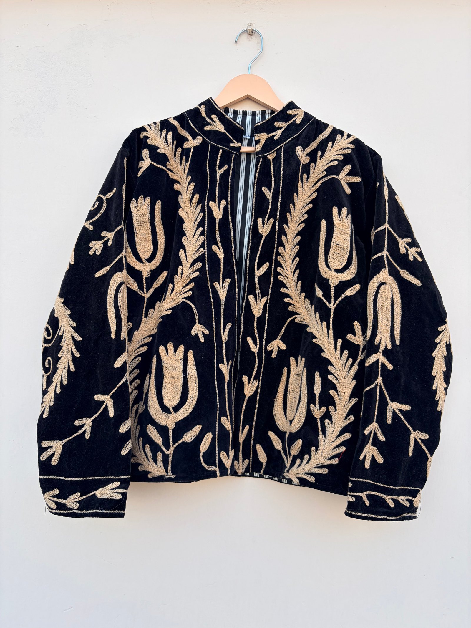 Black Embroidered Floral Velvet Jacket